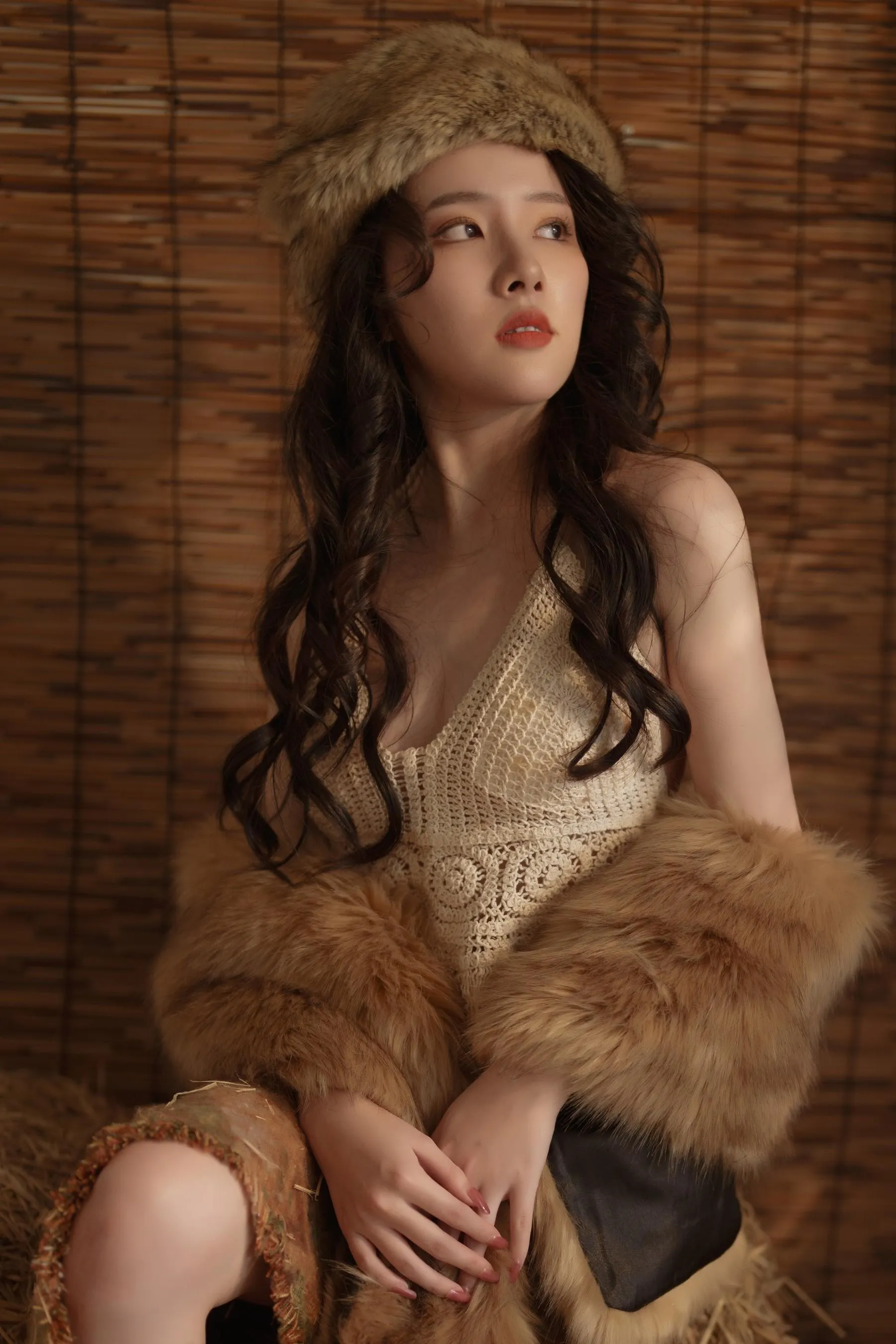 [YITUYU艺图语]2022.01.30 柴火屋里的暧昧时光 姚妹 [43P]插图9